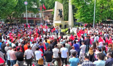 Başkan Çavuşoğlu, 1 Mayıs Emek ve Dayanışma Günü’nü kutladı