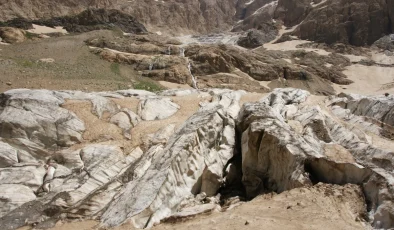 Hakkari’deki Cilo Dağları’ndaki Buzullar Küresel Isınma Nedeniyle Eriyor