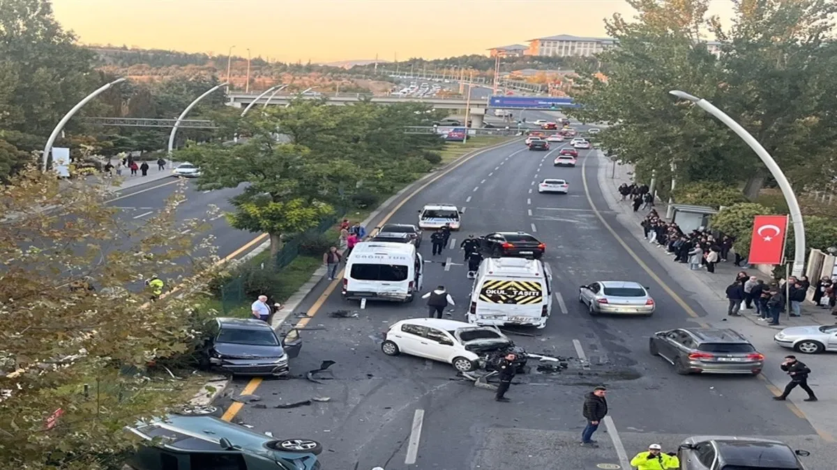 Ankara’da zincirleme kaza: 8 araç birbirine girdi