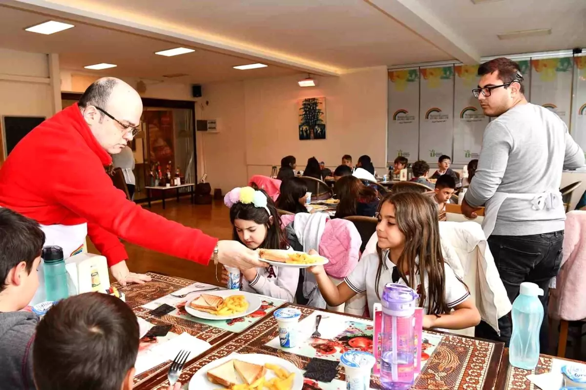 Tepebaşı Belediyesi’nden Engelli Bireylere Destek: Gökkuşağı Kafe Projesi