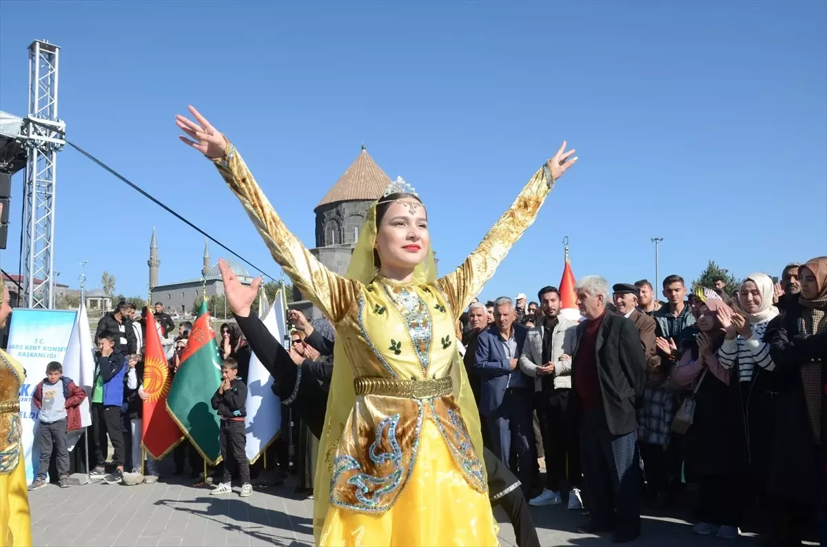 Uluslararası Aşıklar Bayramı Kars’ta Başladı