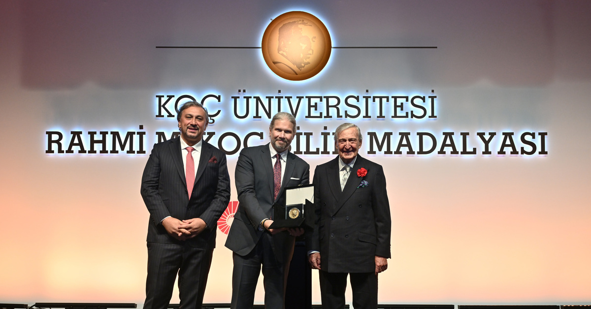 Rahmi M. Koç Bilim Madalyası’nın sahibi Prof. Dr. Mete Atatüre oldu